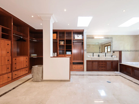 Villa for sale in Marbella
