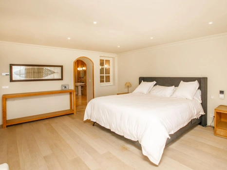 Villa for sale in Mijas