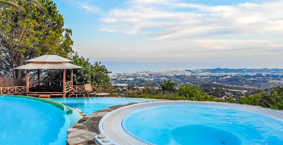 Villa for sale in Mijas