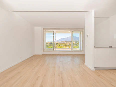 Apartment for sale in Estepona