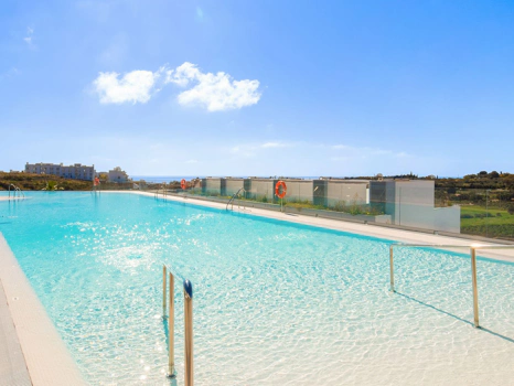 Apartment for sale in Estepona