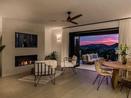 Villa for sale in Benahavis