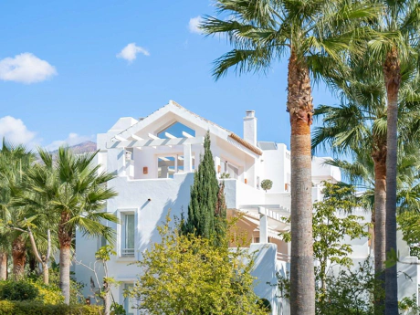 Penthouse for sale in Estepona