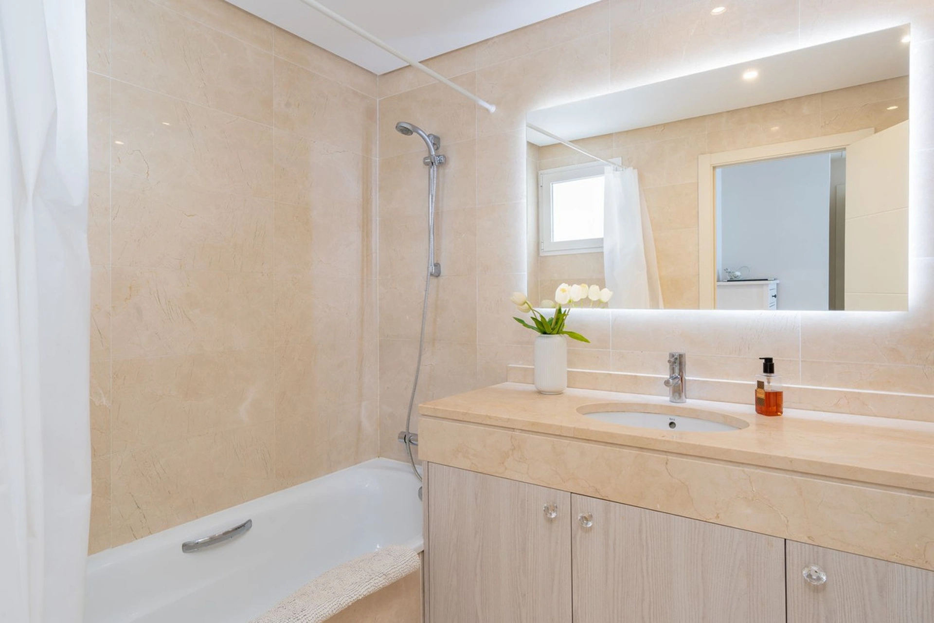 Penthouse for sale in Estepona
