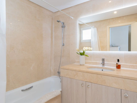 Penthouse for sale in Estepona