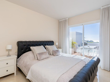 Penthouse for sale in Estepona