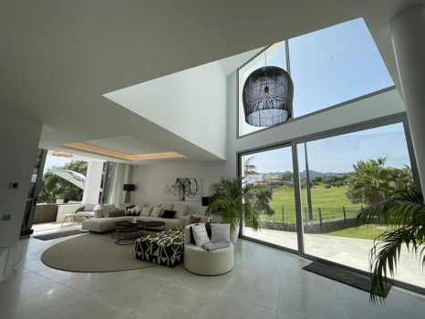 Villa for sale in Marbella