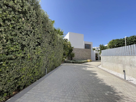 Villa for sale in Marbella