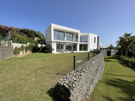 Villa for sale in Marbella