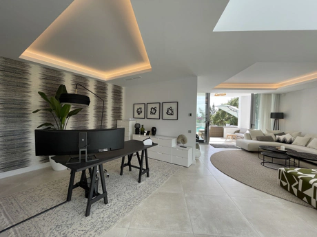 Villa for sale in Marbella