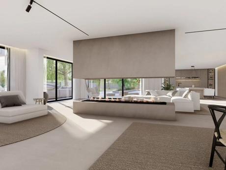 Villa for sale in New Golden Mile, Estepona East