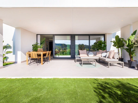 Apartment for sale in Estepona