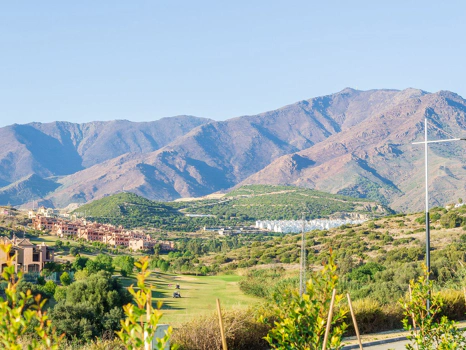 Apartment for sale in Estepona