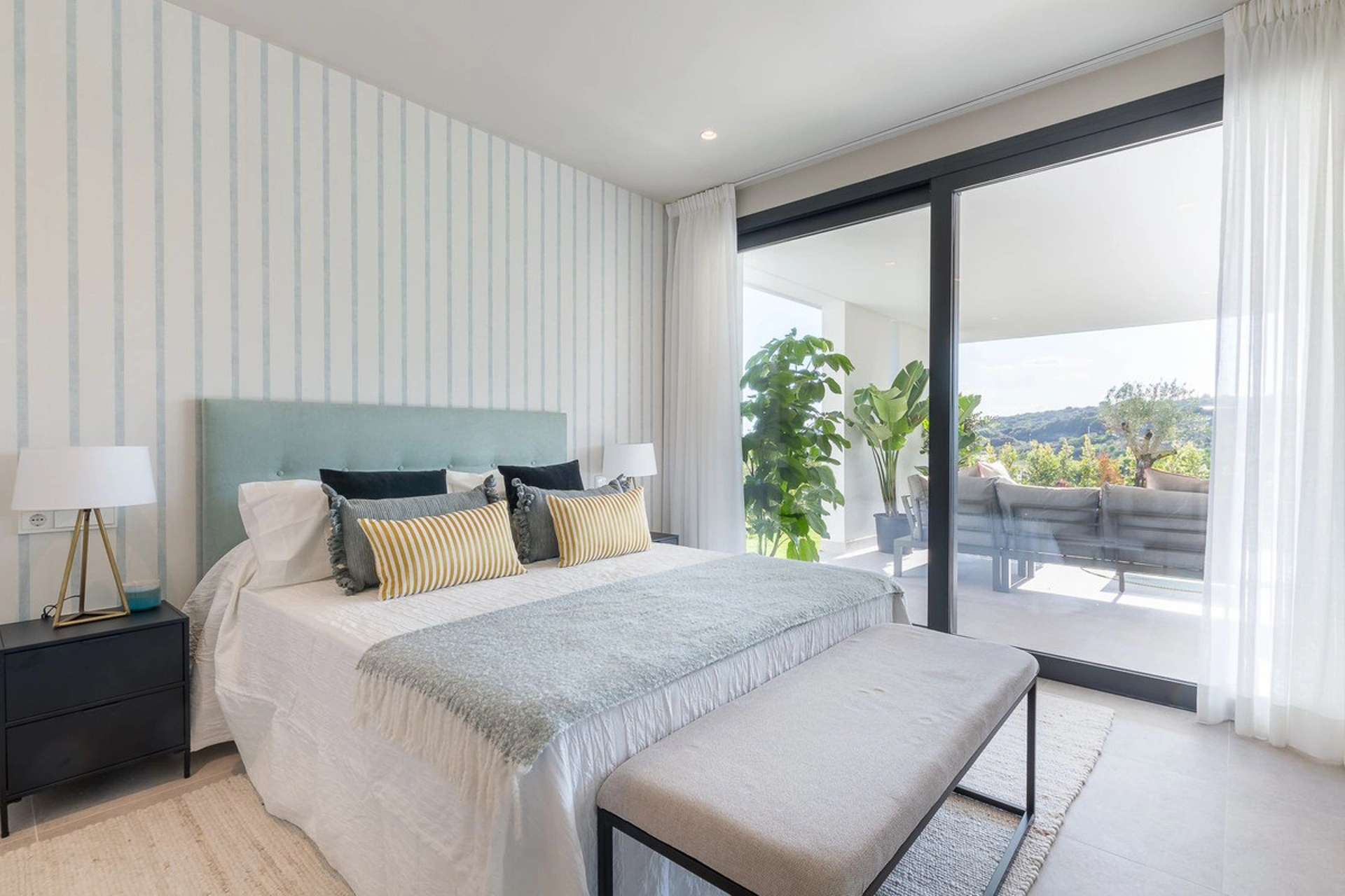 Apartment for sale in Estepona