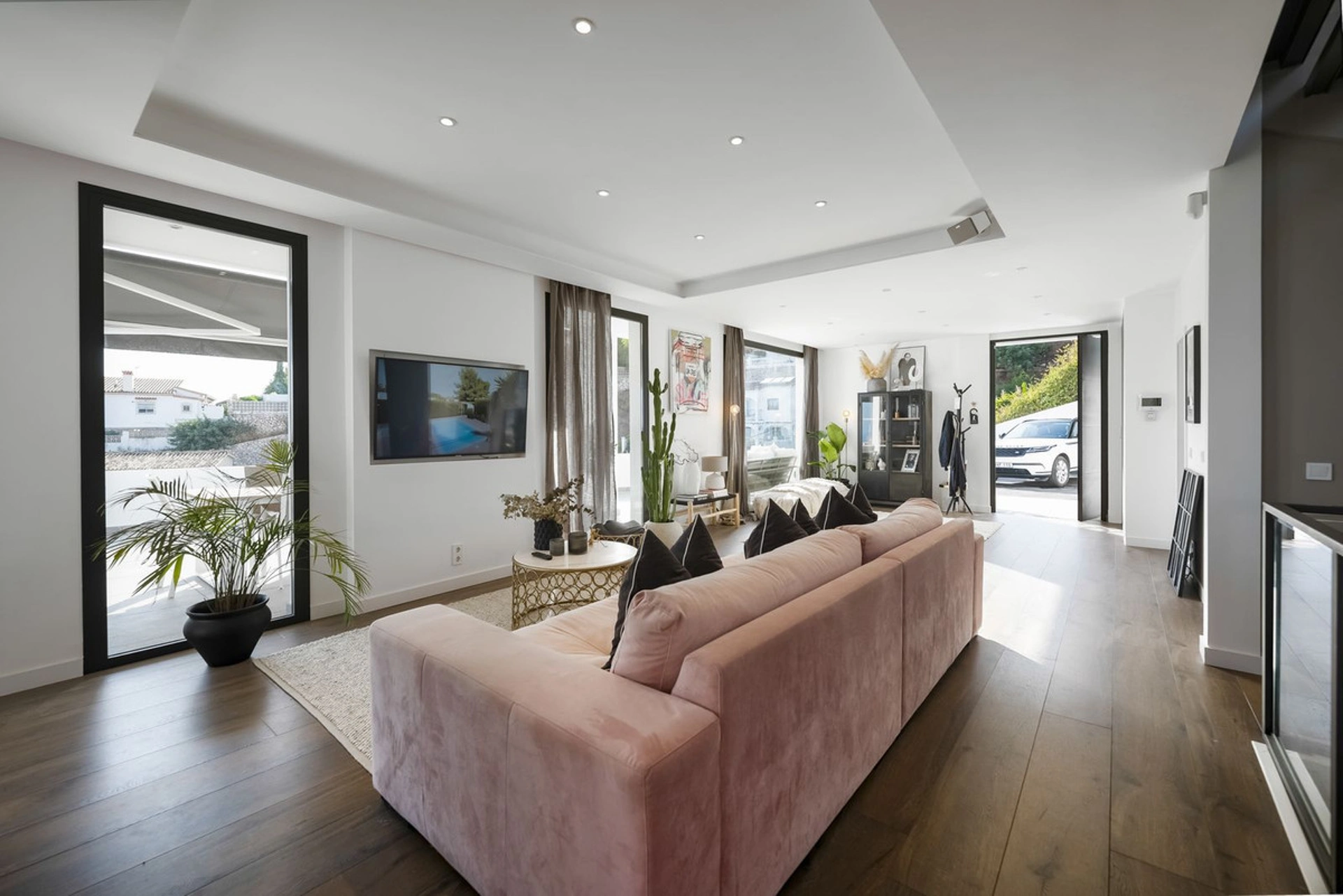 Villa for sale in Fuengirola