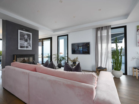Villa for sale in Fuengirola