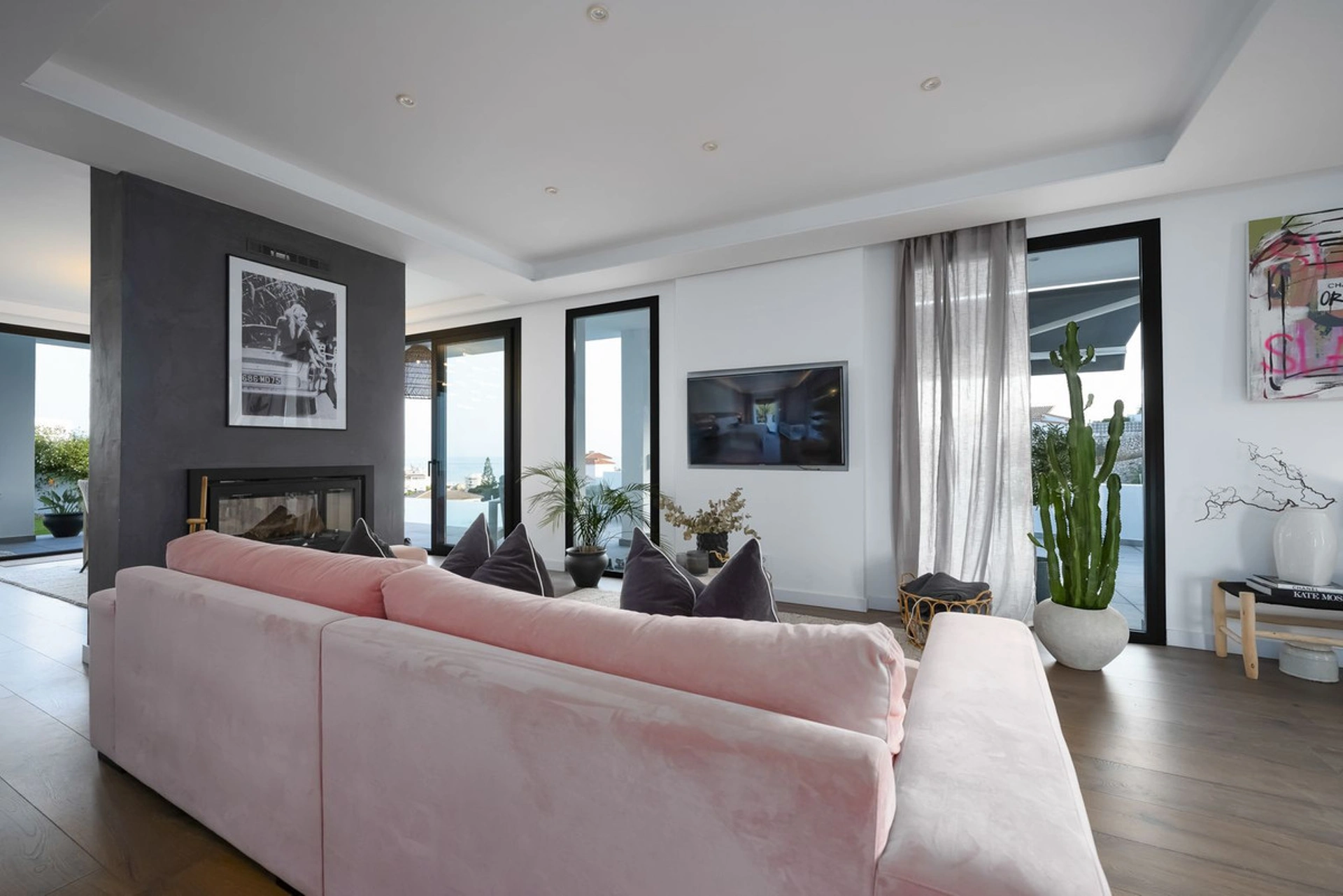 Villa for sale in Fuengirola