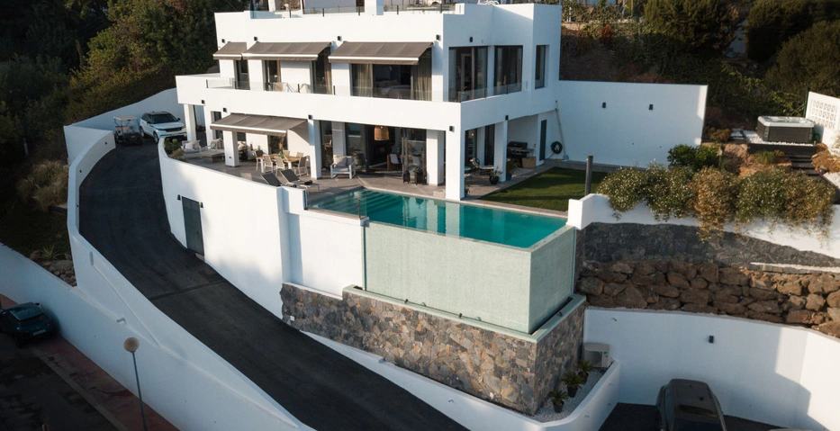 Villa for sale in Fuengirola