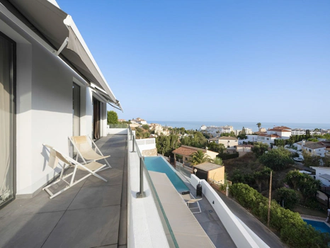 Villa for sale in Fuengirola