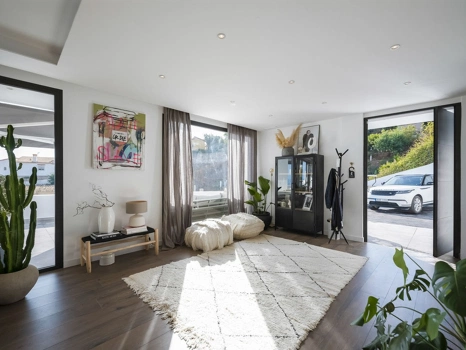 Villa for sale in Fuengirola