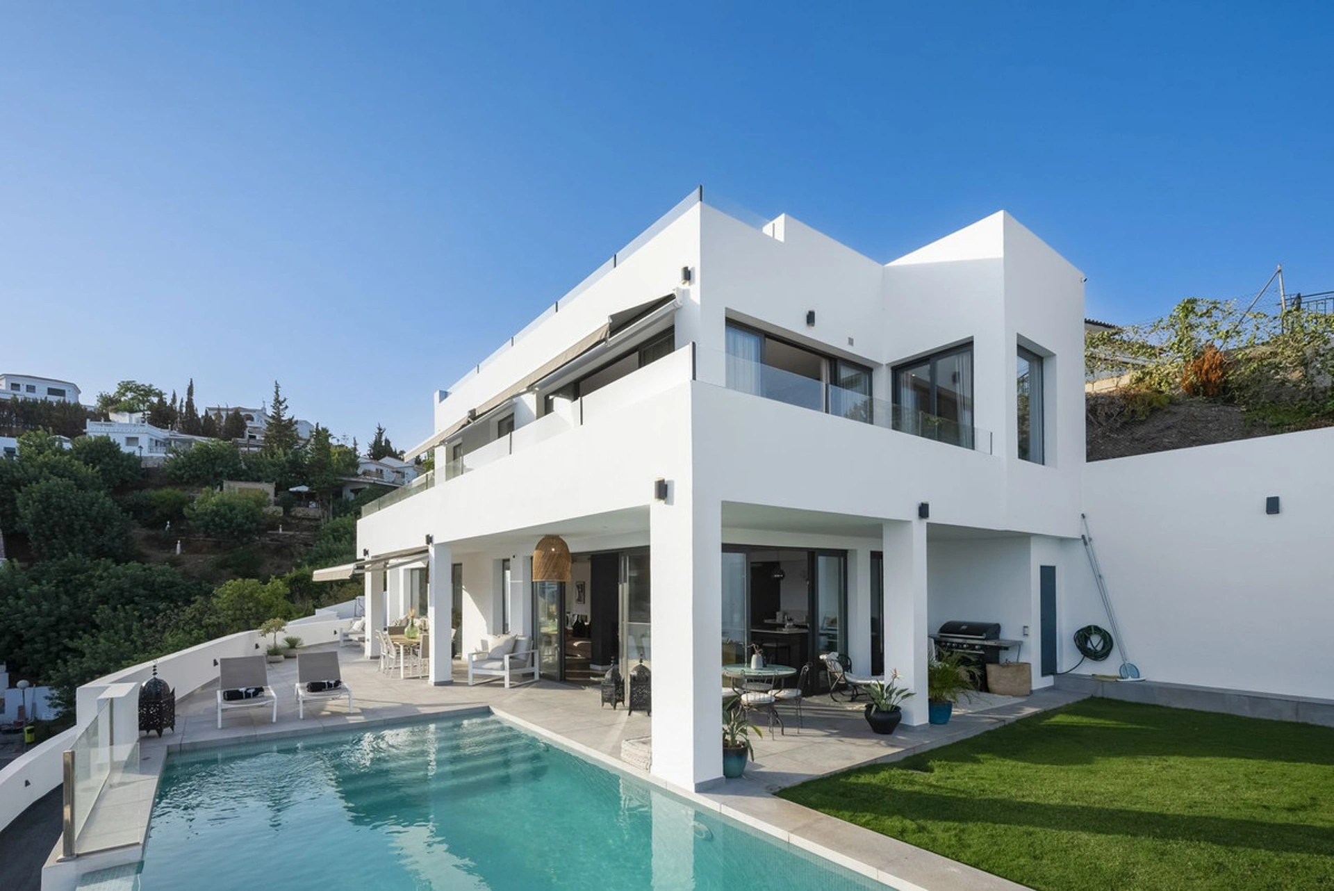 Villa for sale in Fuengirola