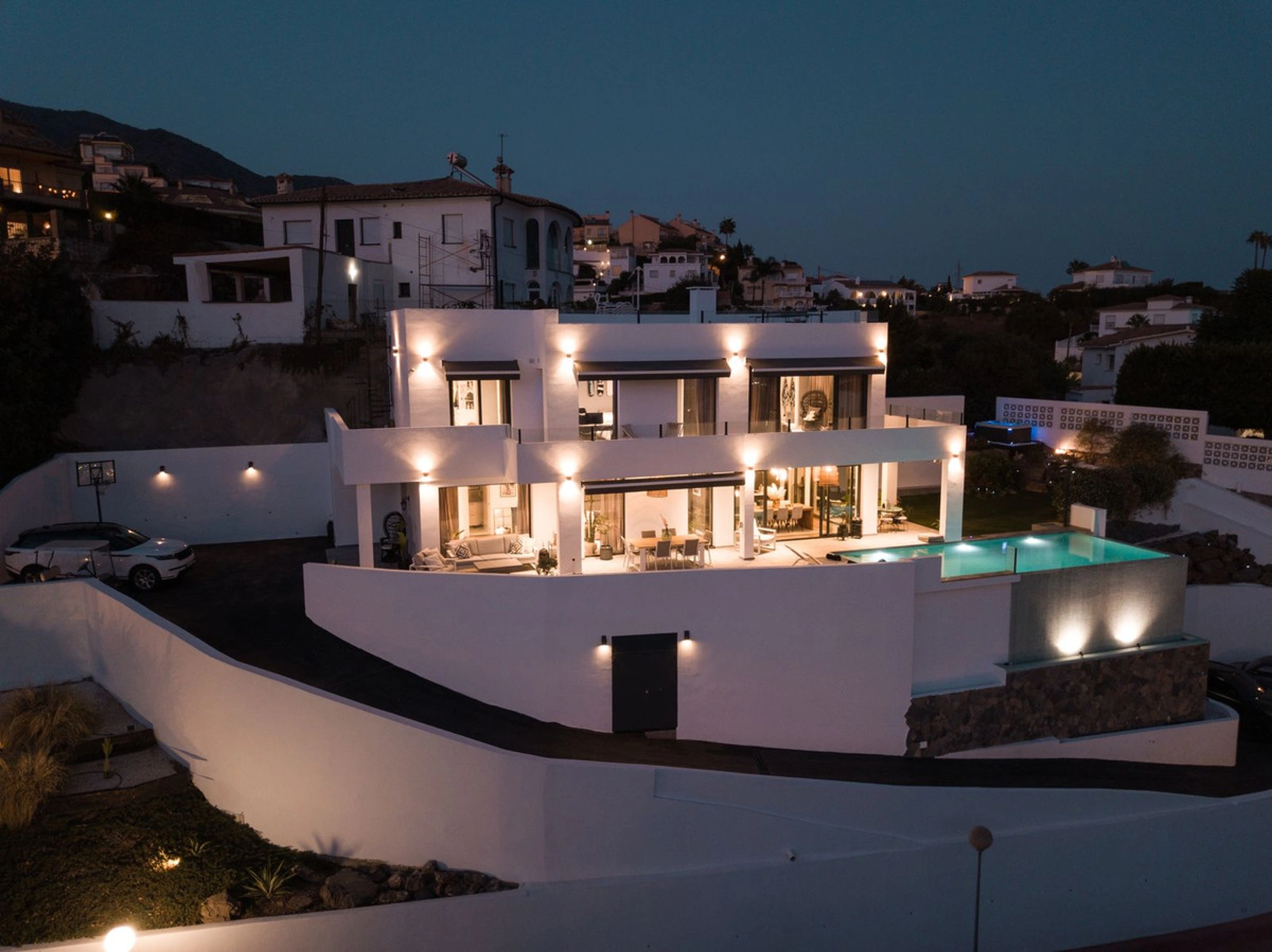 Villa for sale in Fuengirola