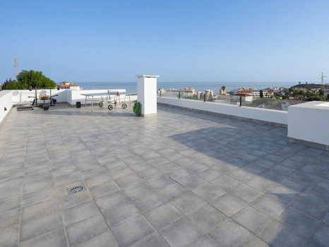 Villa for sale in Fuengirola