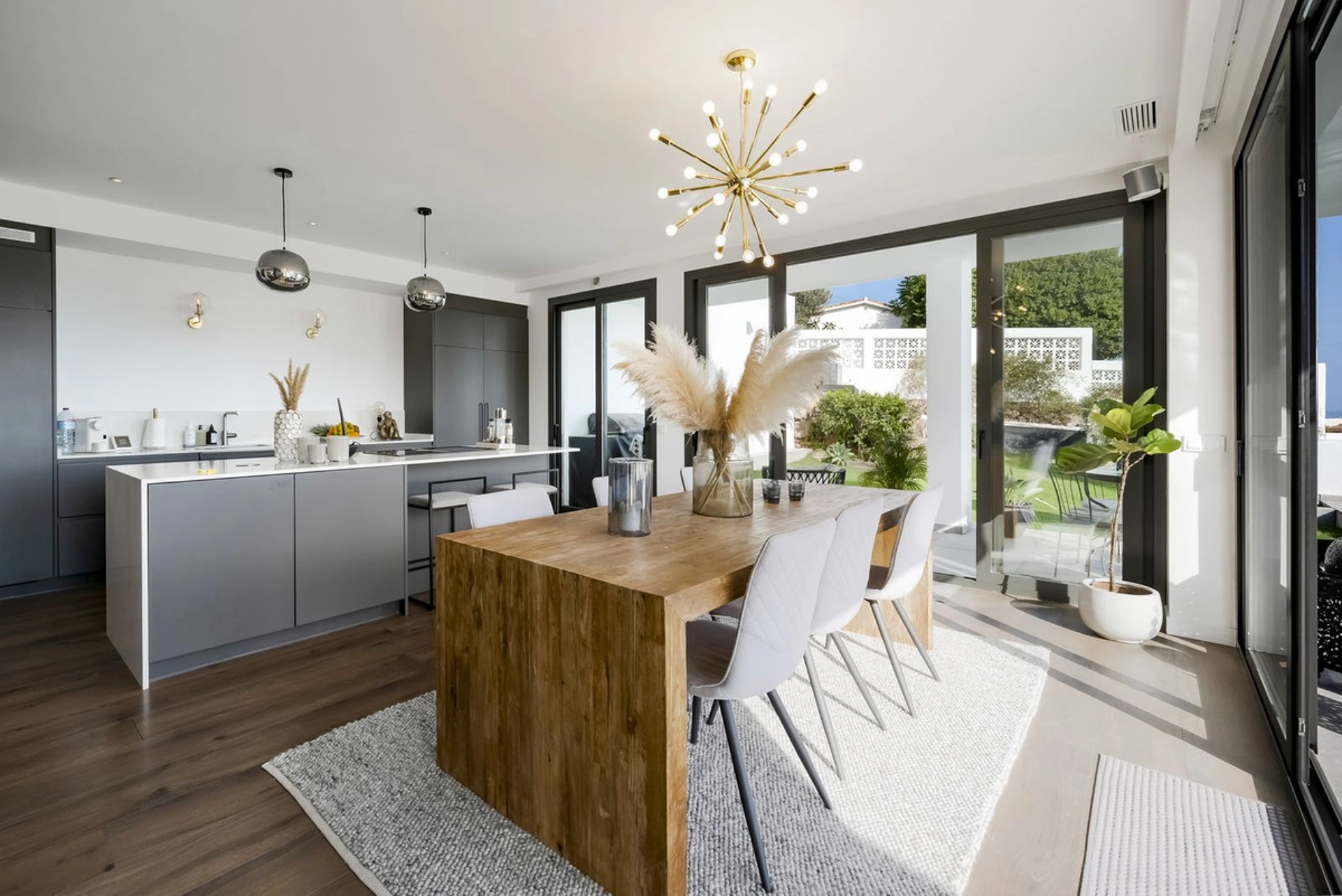 Villa for sale in Fuengirola