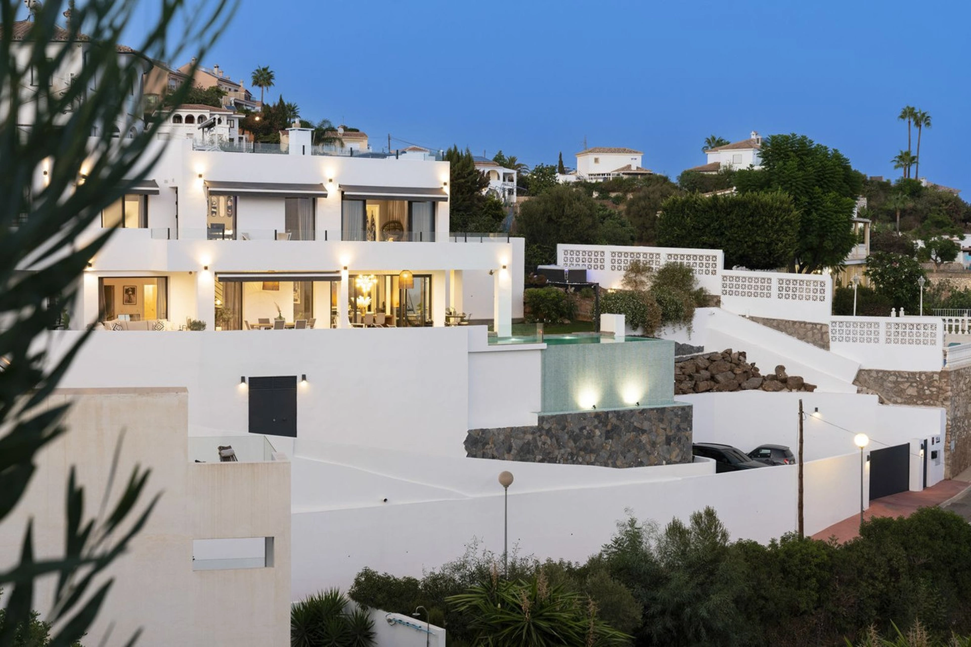 Villa for sale in Fuengirola
