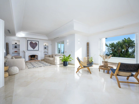 Villa for sale in Marbella