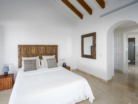Villa for sale in Marbella
