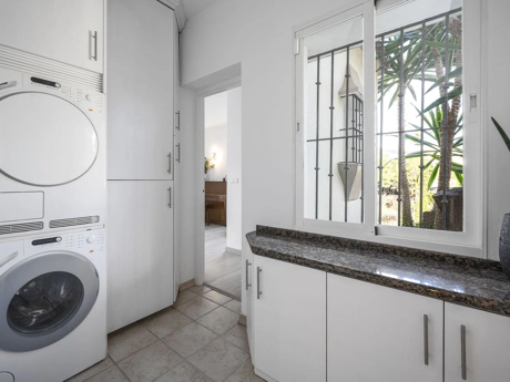 Villa for sale in Nueva Andalucia, Marbella