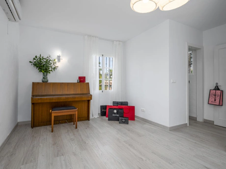 Villa for sale in Nueva Andalucia, Marbella