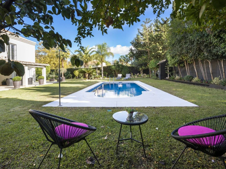 Villa for sale in Nueva Andalucia, Marbella