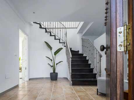 Villa for sale in Nueva Andalucia, Marbella
