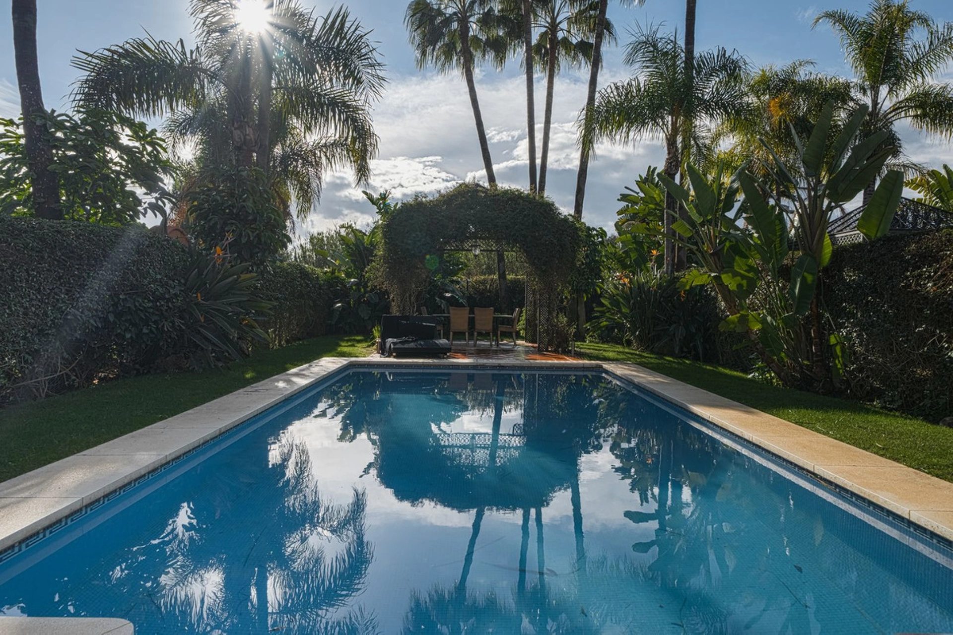 Villa for sale in Nueva Andalucia, Marbella