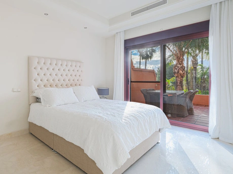 Villa for sale in Nueva Andalucia, Marbella