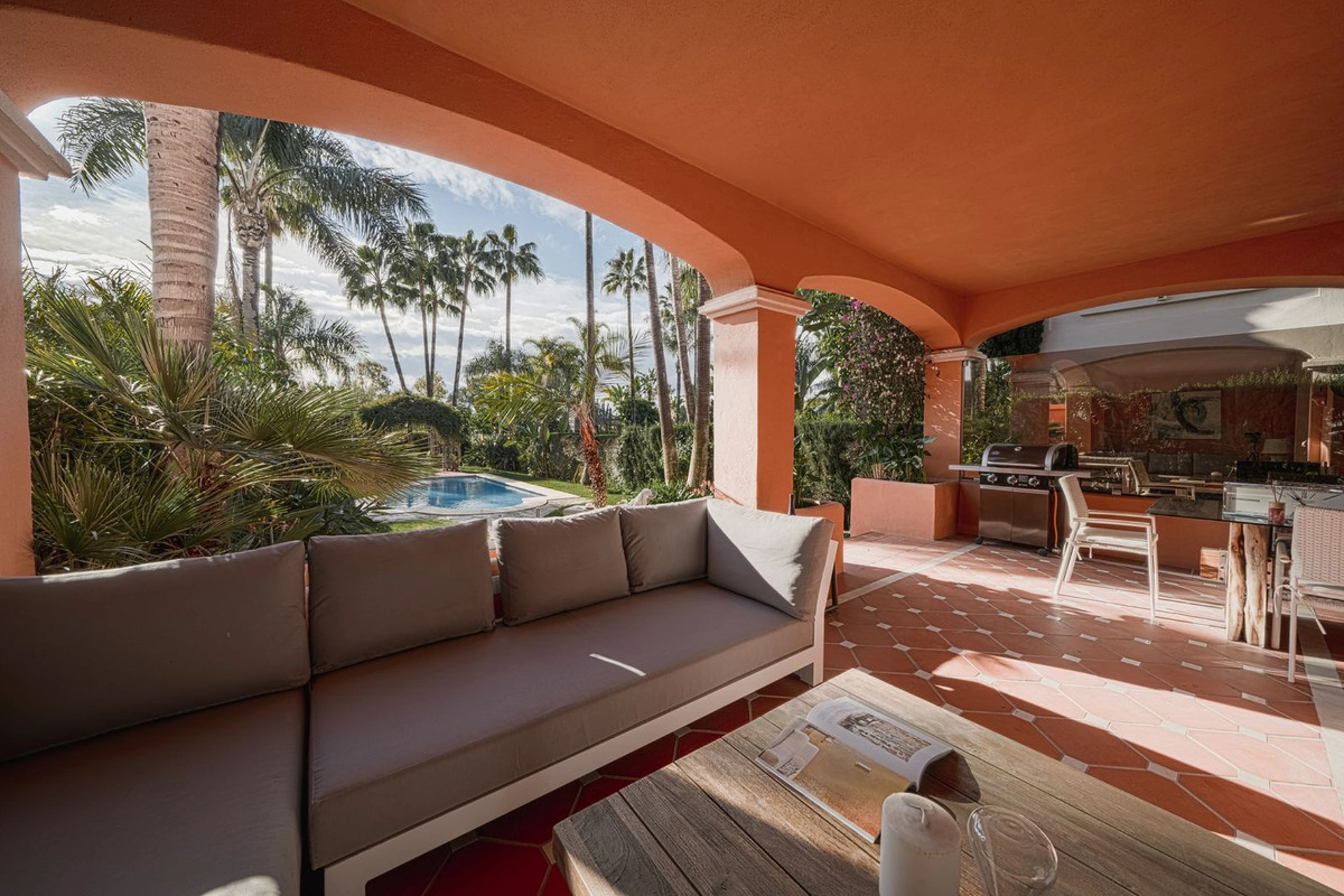 Villa for sale in Nueva Andalucia, Marbella