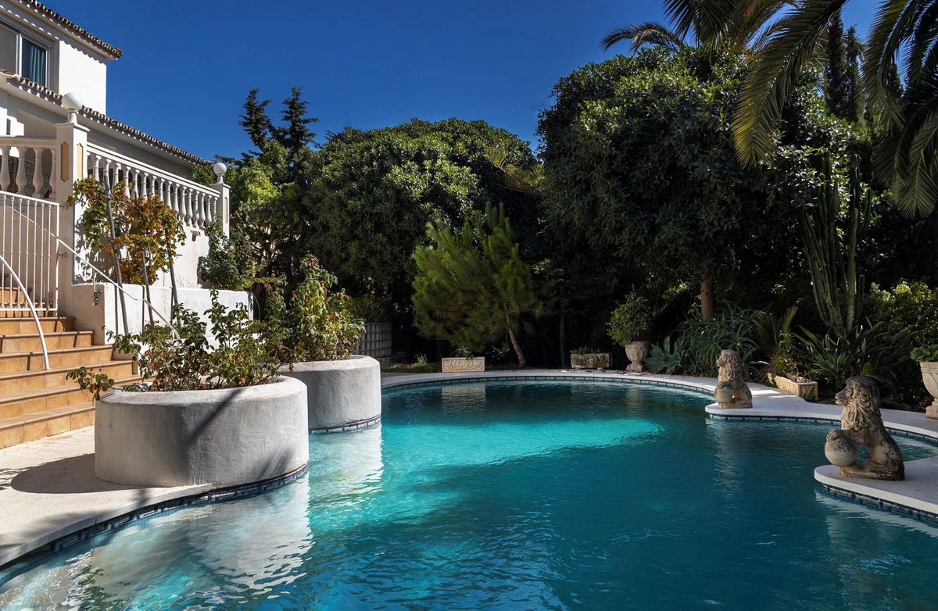 Villa for sale in Cala de Mijas, Mijas Costa