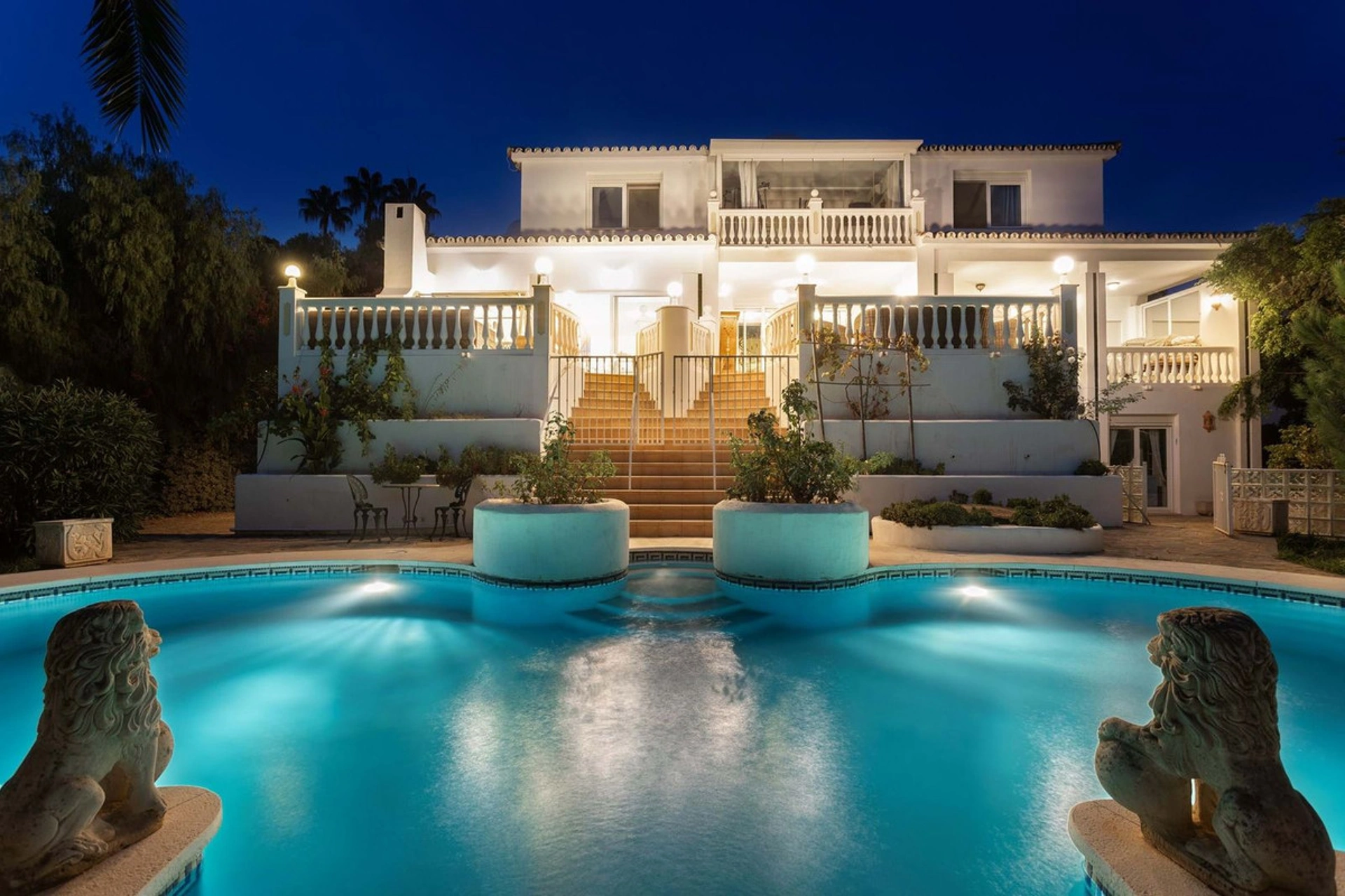 Villa for sale in Cala de Mijas, Mijas Costa