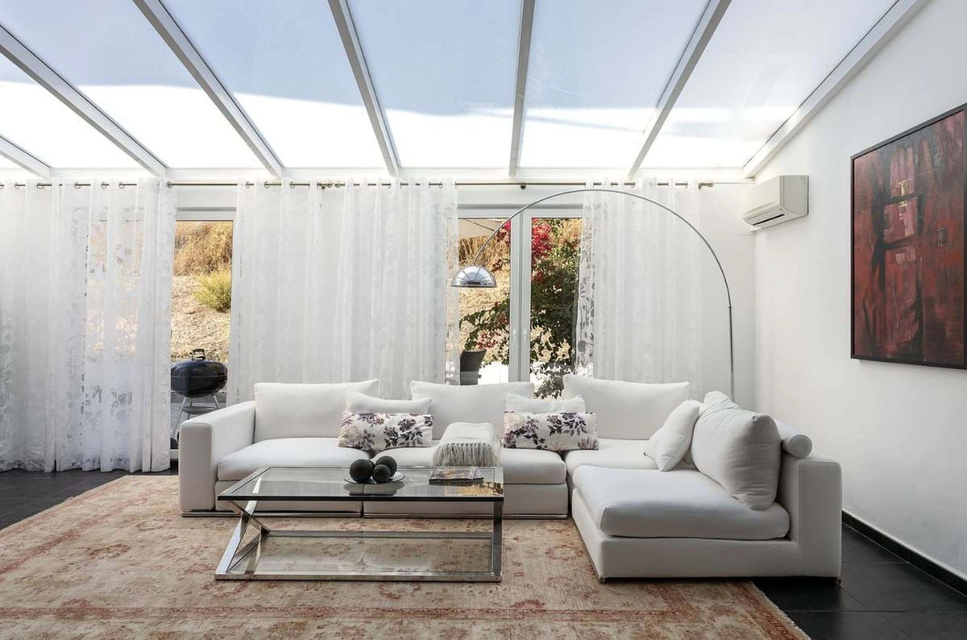 Villa for sale in Nueva Andalucia, Marbella