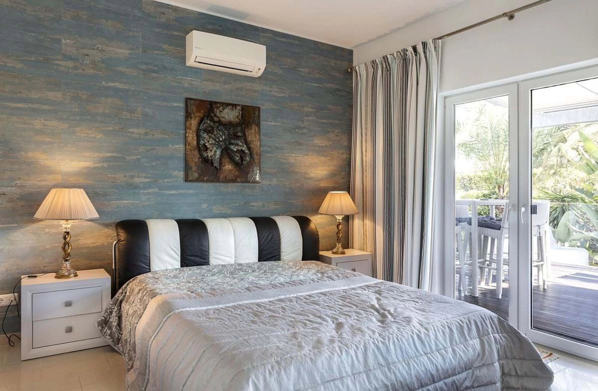 Villa for sale in Nueva Andalucia, Marbella