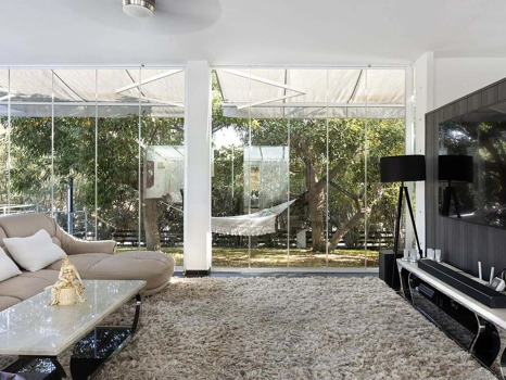 Villa for sale in Nueva Andalucia, Marbella