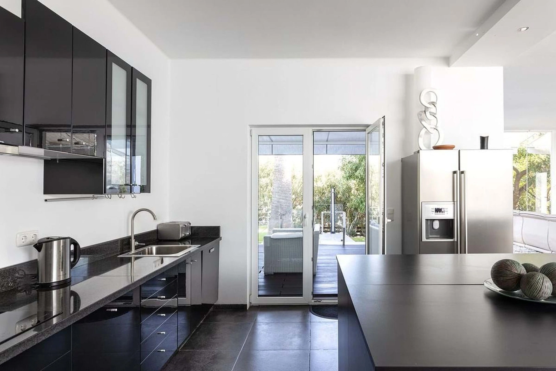 Villa for sale in Nueva Andalucia, Marbella