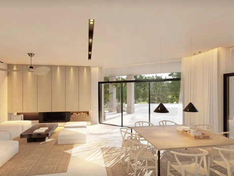 Villa en venta en Nueva Andalucia, Marbella
