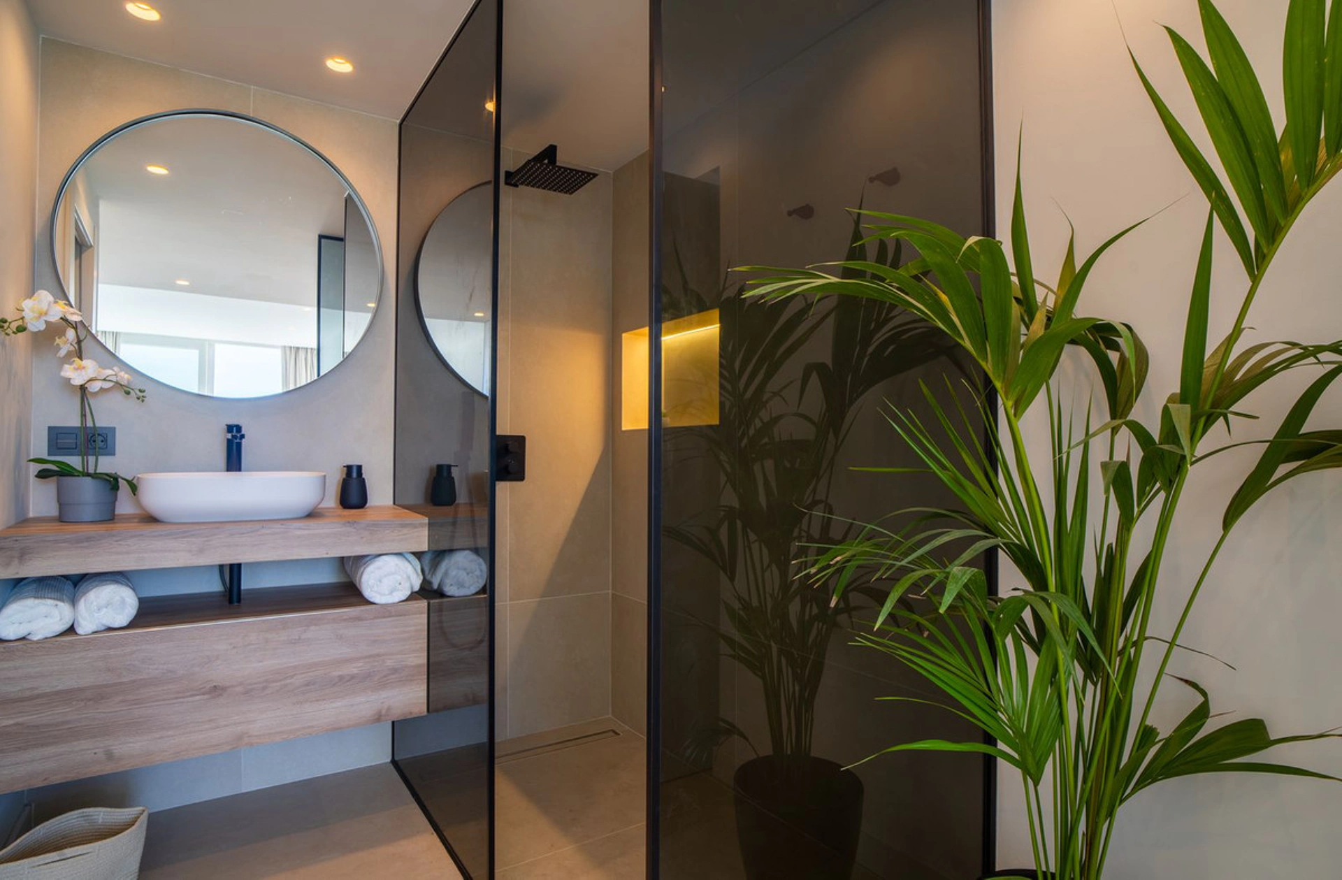 Penthouse for sale in La Quinta, Benahavis