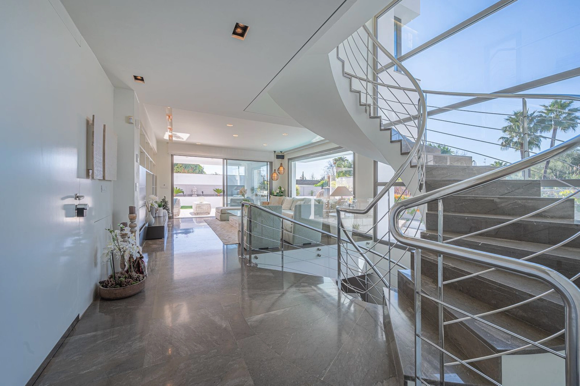 Villa for sale in Marbella