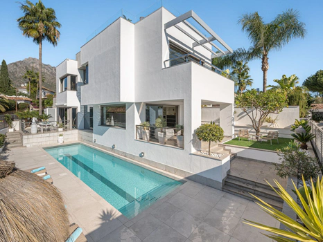 Villa for sale in Marbella