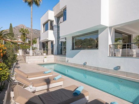 Villa for sale in Marbella