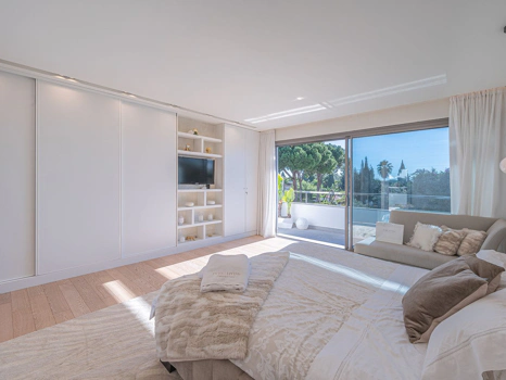 Villa for sale in Marbella